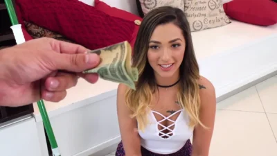 سكس فلوس نيك شرموطة من كسها مقابل الفلوس