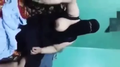 يقفش في المنقبة في الشارع وياخدها البيت ينيكها – سكس مصري منقبين